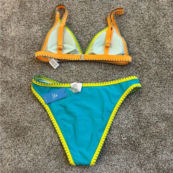 NWT CUPSHE Swimsuit - Picture 2 of 4
